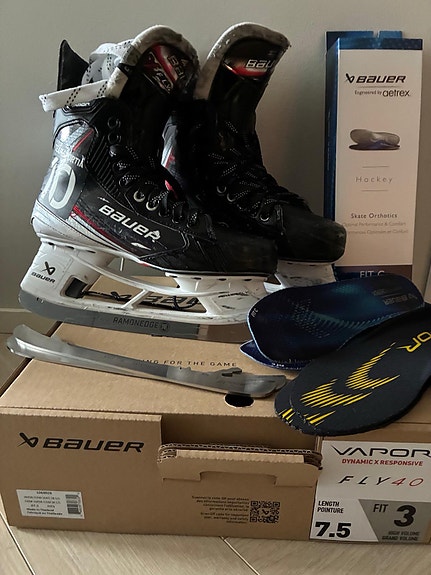 Bauer Vapor Fly 40 jääkiekkoluistimet