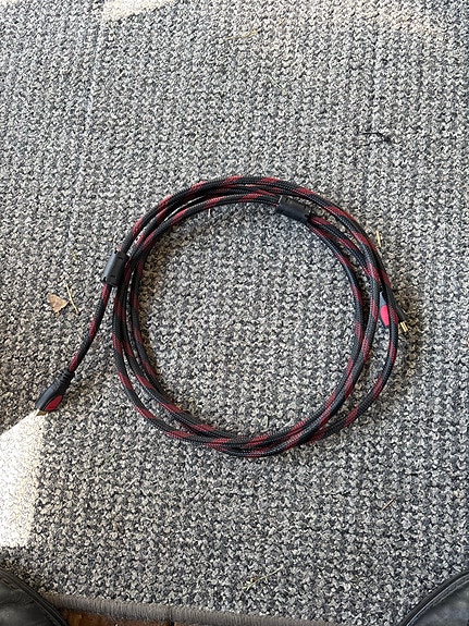 HDMI-kaapeli