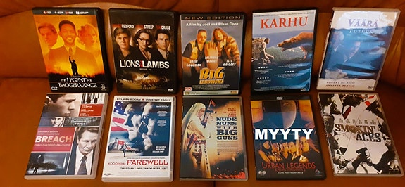 Dvd-Elokuvia Karhu Harry Potter Footloose Eragon Borat Bruno yms
