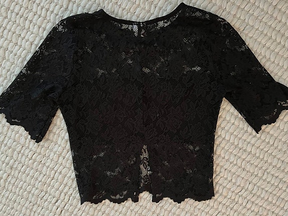 Gina tricot ginatricot kaunis paita pitsipaita 36 S musta