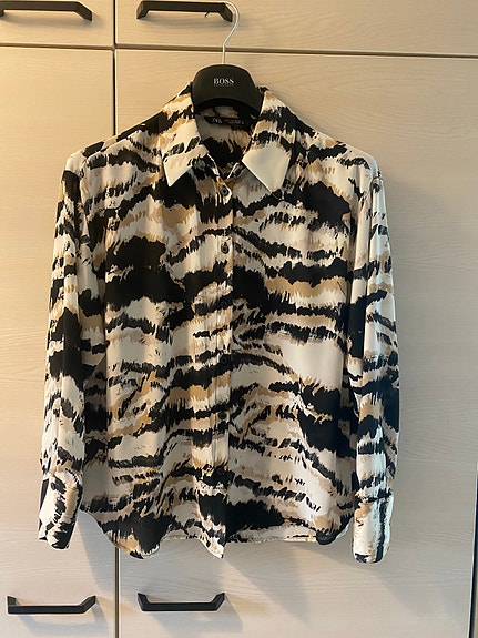 Zara kuviollinen paitapusero L