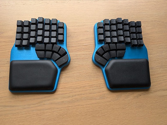 Wireless ergonomic keyboard Dygma Defy