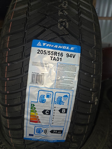 Triangle kesärenkaat 205/55 R16
