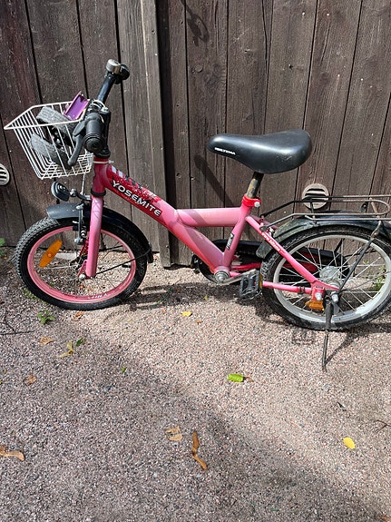 Yosemite lastenpyörä 16”