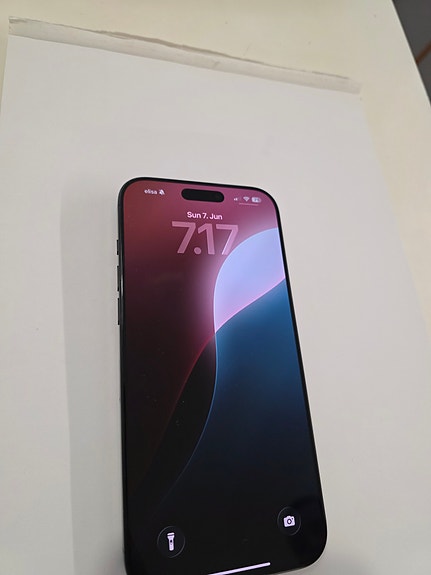 I phone 16 pro max