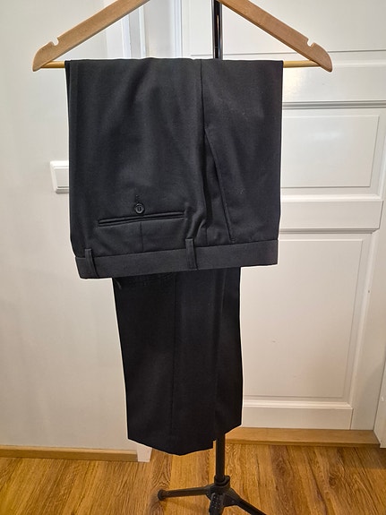 Puvun housut koko 32/33