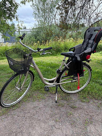 Helkama tuuli naisten polkupyörä 28"