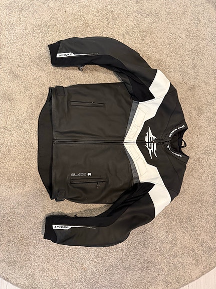 Sweep R-Blade nahkatakki 2-XL