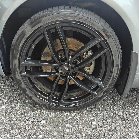 Dotzin 18t vanteet hyvillä yokohaman renkailla