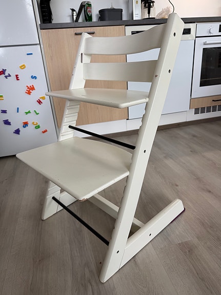 Stokke Tripp Trapp syöttötuoli valkoinen