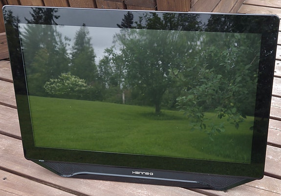 23" FullHD kosketusnäyttö