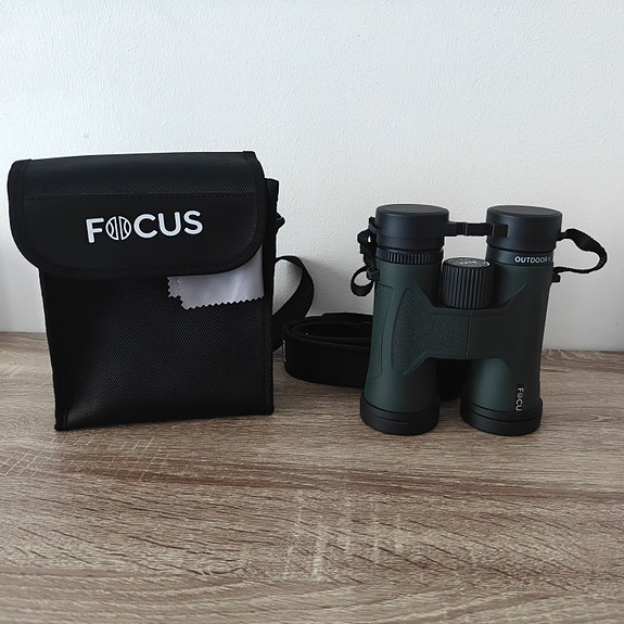 Focus Outdoor 8x42 kiikari vihreä