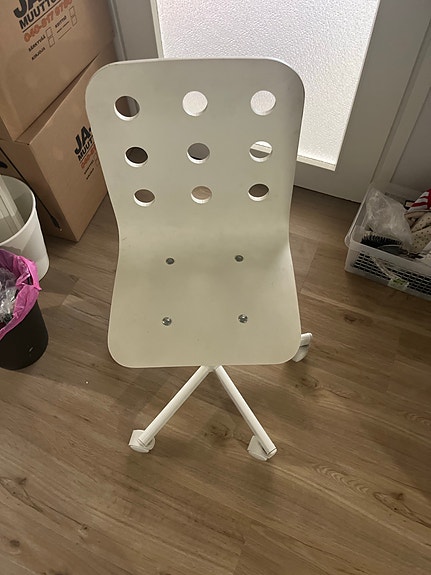 IKEA lasten tuoli valkoinen