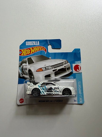 Hot Wheels Nissan Skyline GT-R (R32) Godzilla