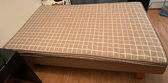 Sängynrunko ja patja 120x200 cm beige