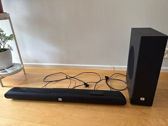 JBL cinema sb150 soundbar kaiutin