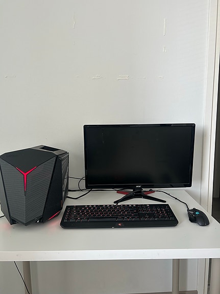 Lenovo Pelitietokone