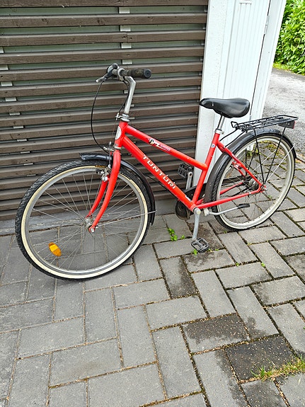 Tunturi lasten polkupyörä 26" punainen