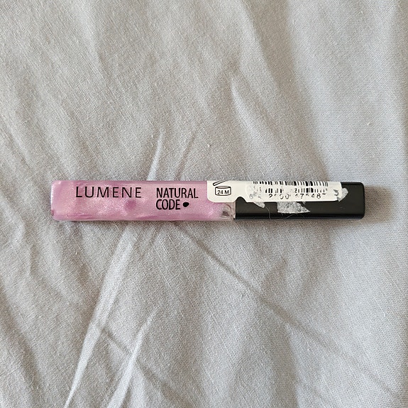 Lumene huulikiilto
