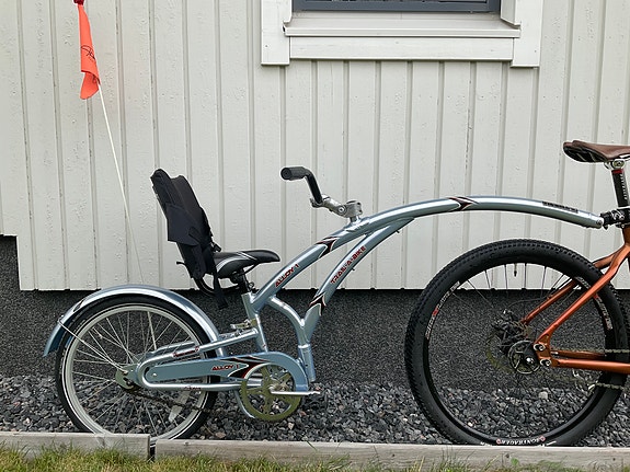 Trail-A-Bike Alloy 1 peräpyörä