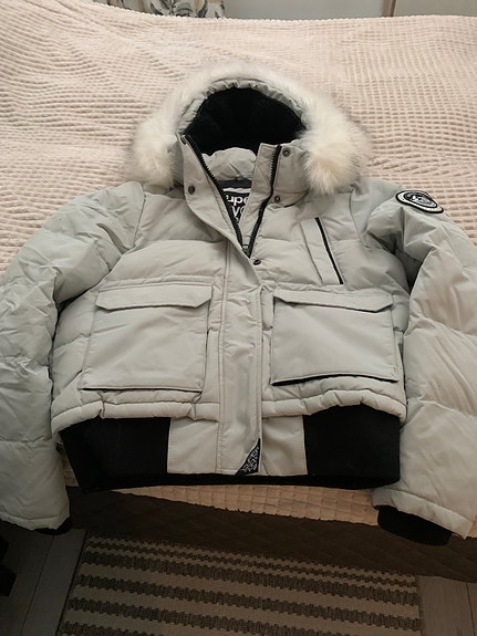 Superdry Everest naisten talvitakki koko 42 valkoinen