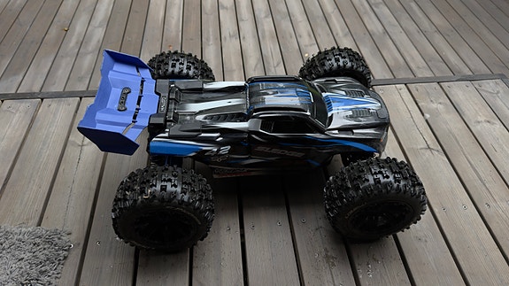 Traxxas sledge