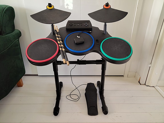 Guitar hero rummut playstation 3 / pc