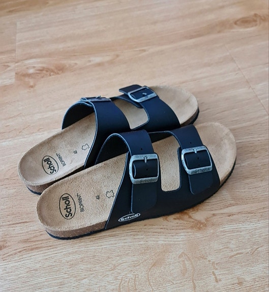 Sandaalit Scholl  koko 42. Uusi
