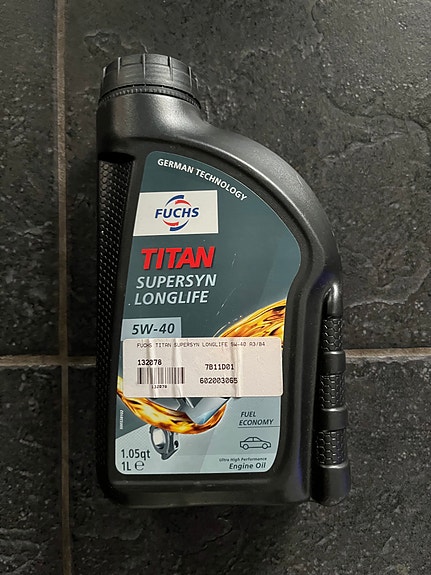 Avaamaton Fuchs Titan moottoriöljy 5W-40