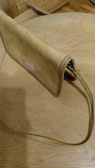 Käsilaukku 70 luku