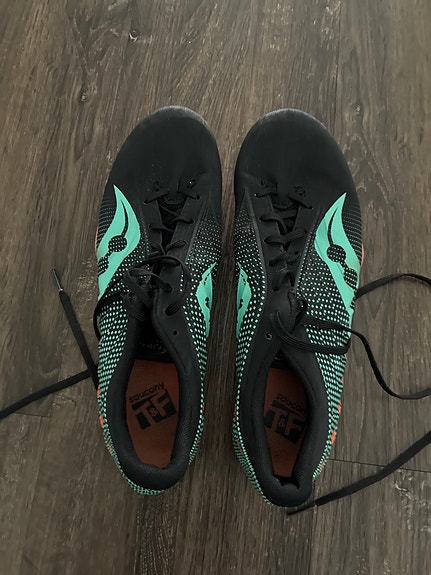 Saucony yleispiikkari, koko 40