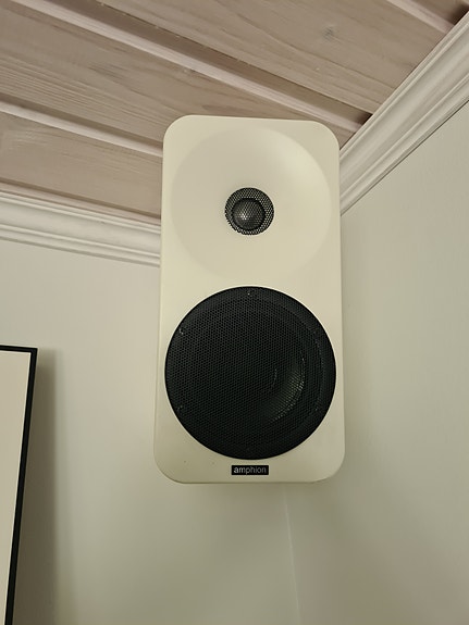 Amphion Ion kaiuttimet