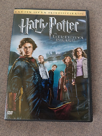 Harry Potter ja liekehtivä pikari DVD-elokuva