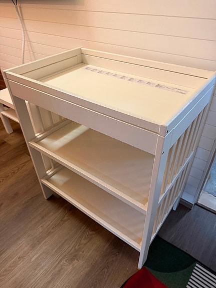 IKEA Gulliver hoitopöytä valkoinen