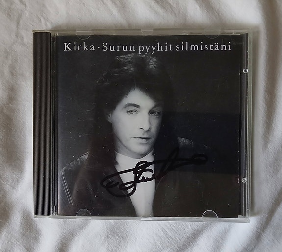 KIRKA: Surun pyyhit silmistäni CD (Flamingo, 1988) – AITO NIMIKIRJOITUS!