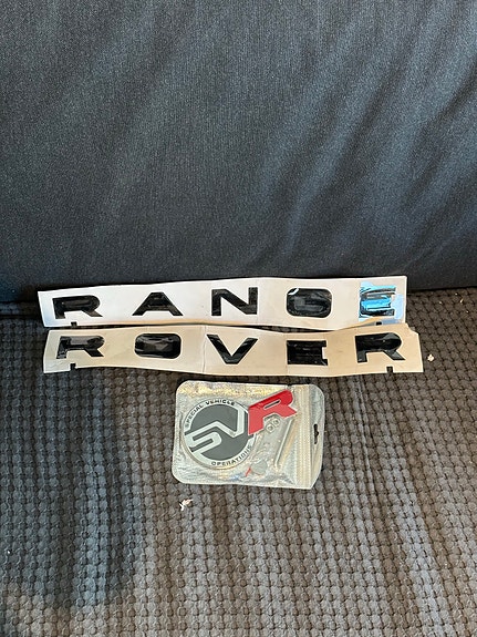 Land Rover Range Rover merkki kirjaimet