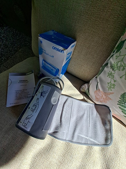 Omron verenpainemittarin mansetti 22-42cm