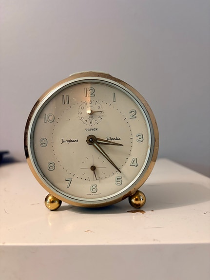Junghans Trivox Silentic-herätyskello