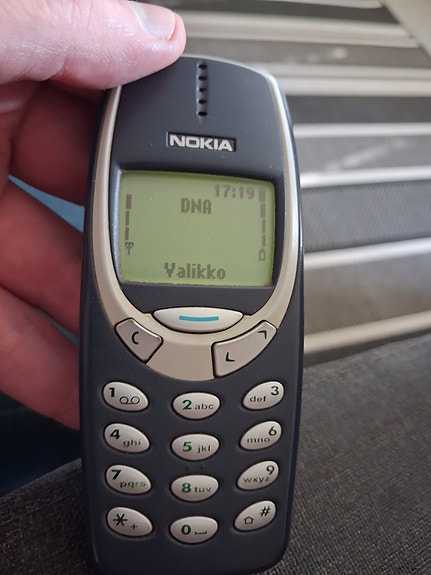 Nokia 3310 uudella akulla