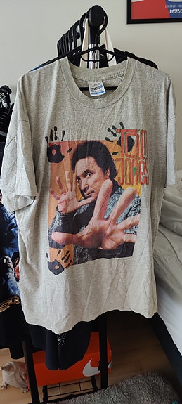 Tom Jones 1997 Paita