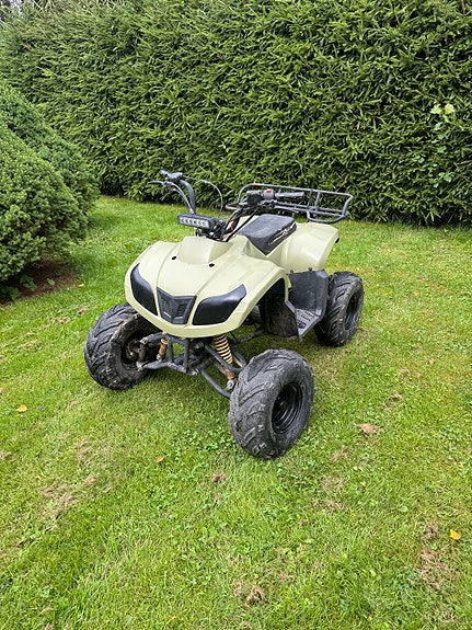 90cc lasten mönkijä 4-tahti