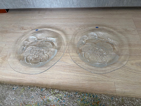 2 Nuutajärvi Pioni tarjoilu lautanen