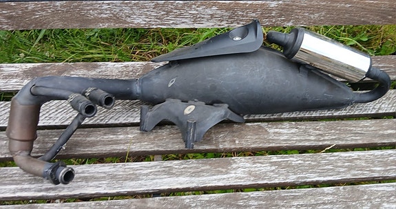 Skootterin pakoputki