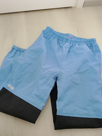 Helly Hansen kuorihousut 134