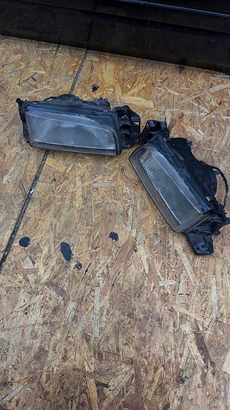Mazda 323 bg lights