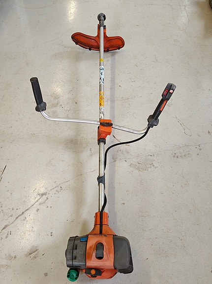 Husqvarna 335FR raivaussaha