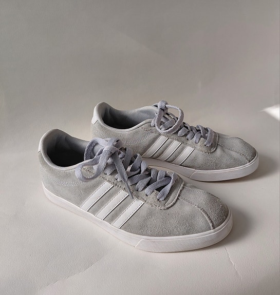 Adidas Courtset W mokkanahka tennarit koko 38 harmaa