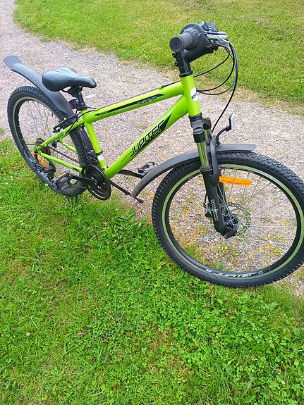 Poikien polkupyörä