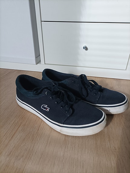 Lacoste kangastennarit