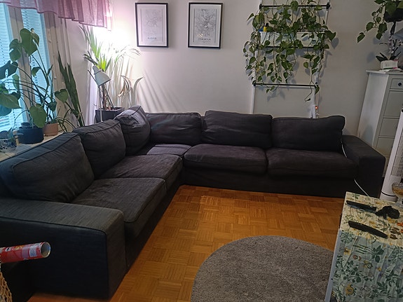 IKEA kulmasohva tummanharmaa